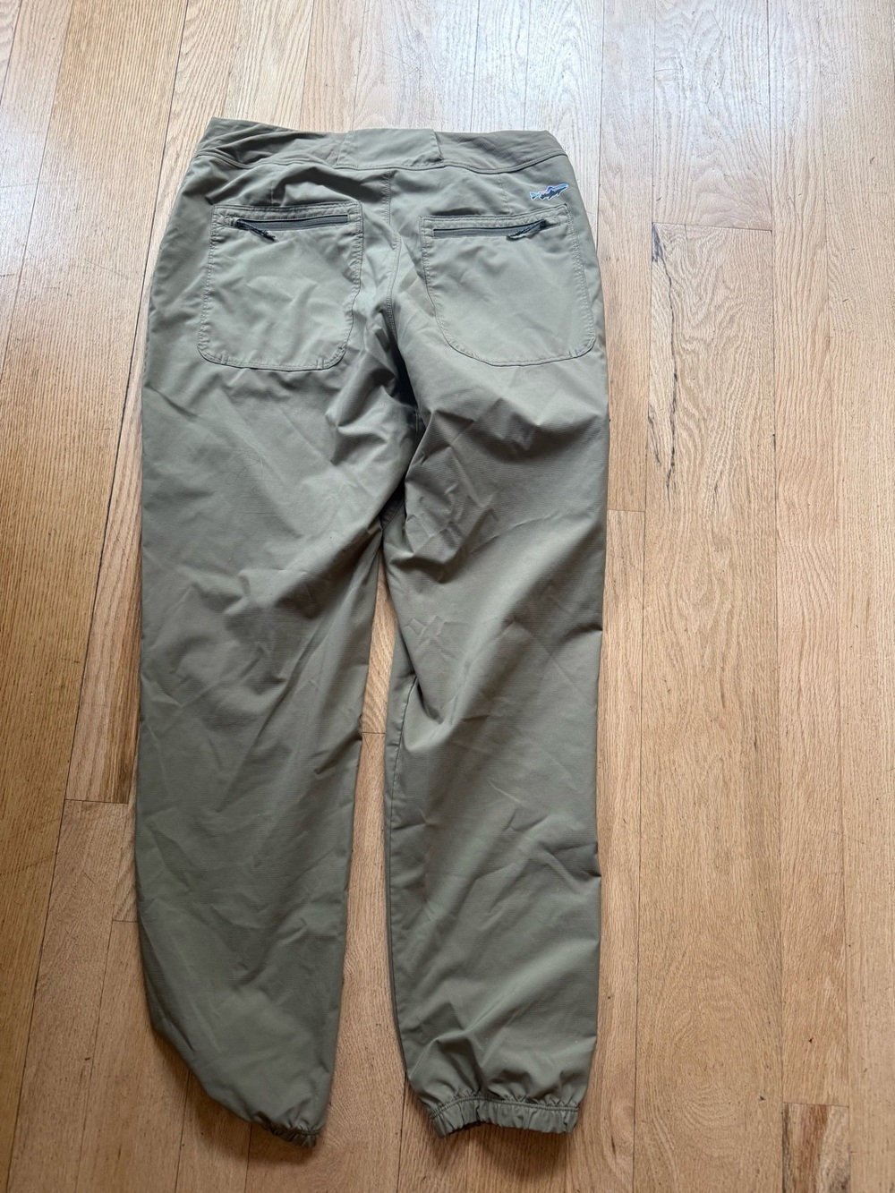 Patagonia Tech Joggers in Sage Khaki - Picture 2 of 4